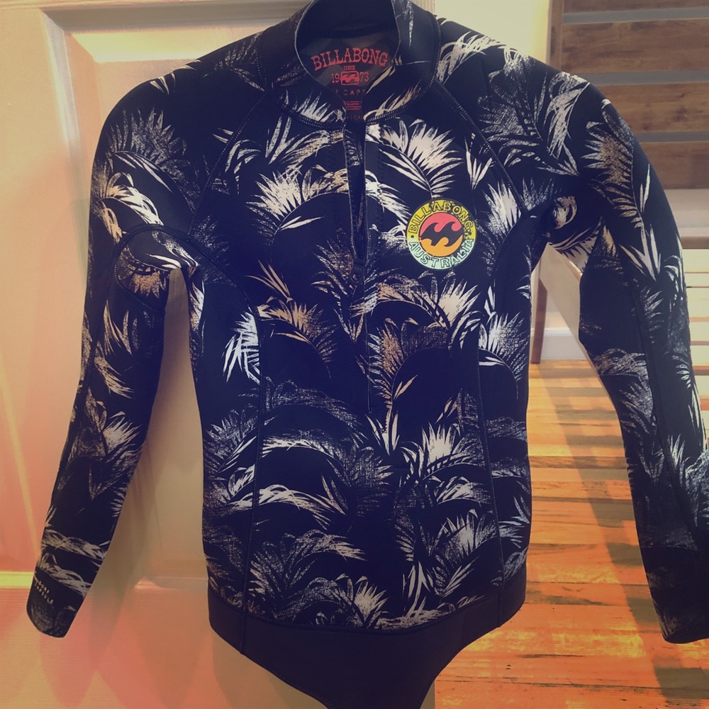 Women’s Billabong Wetsuit Size Small